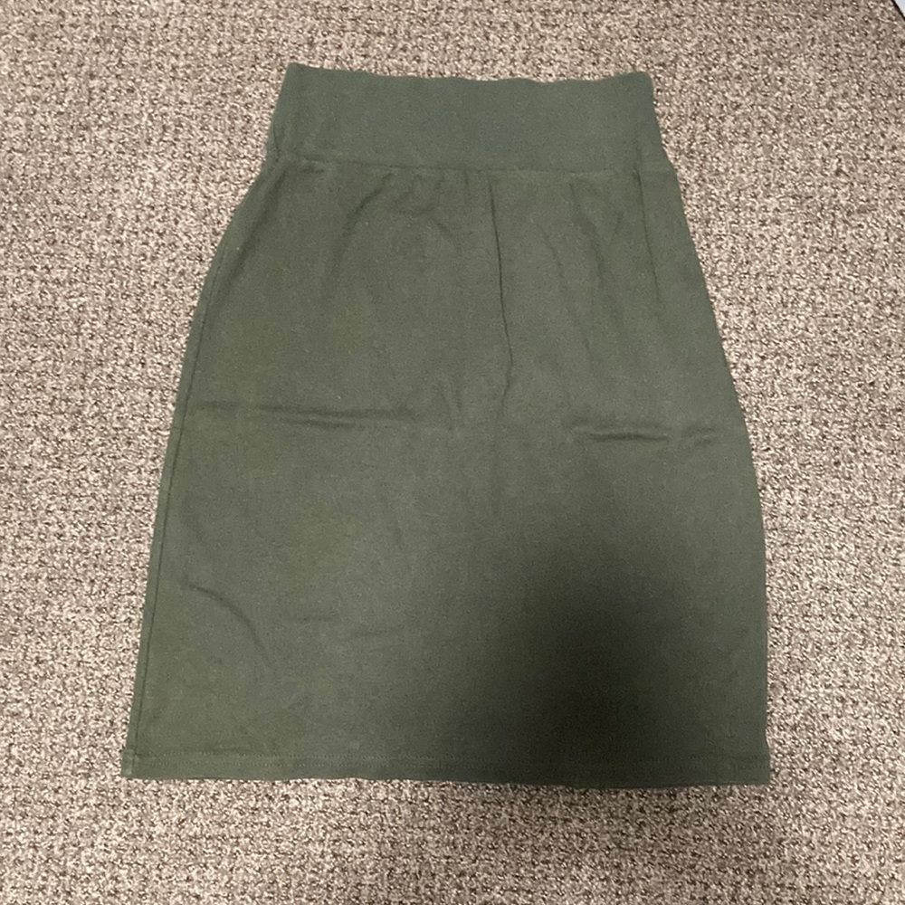 Pencil skirt